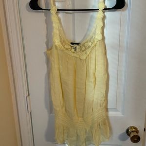 Iz byer flows yellow tank top